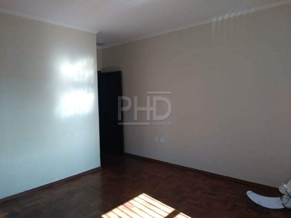 Casa, 3 quartos, 200 m² - Foto 1