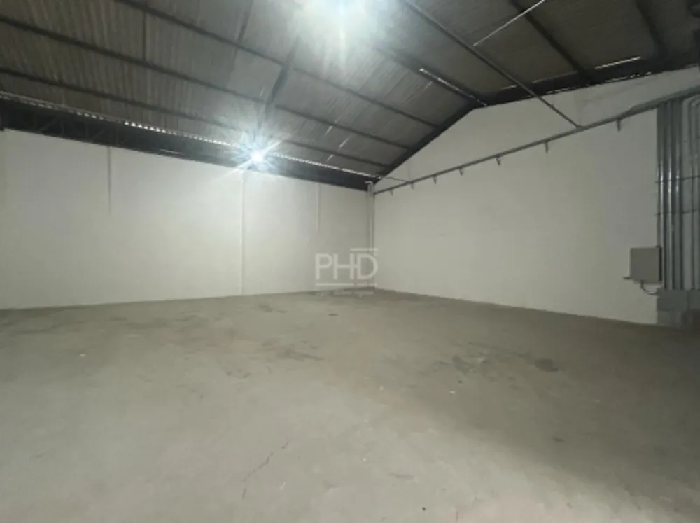 Depósito-Galpão, 530 m² - Foto 1