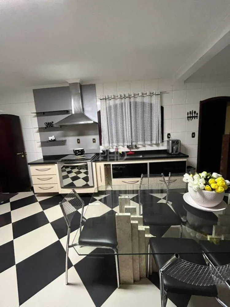 Sobrado, 3 quartos, 243 m² - Foto 5