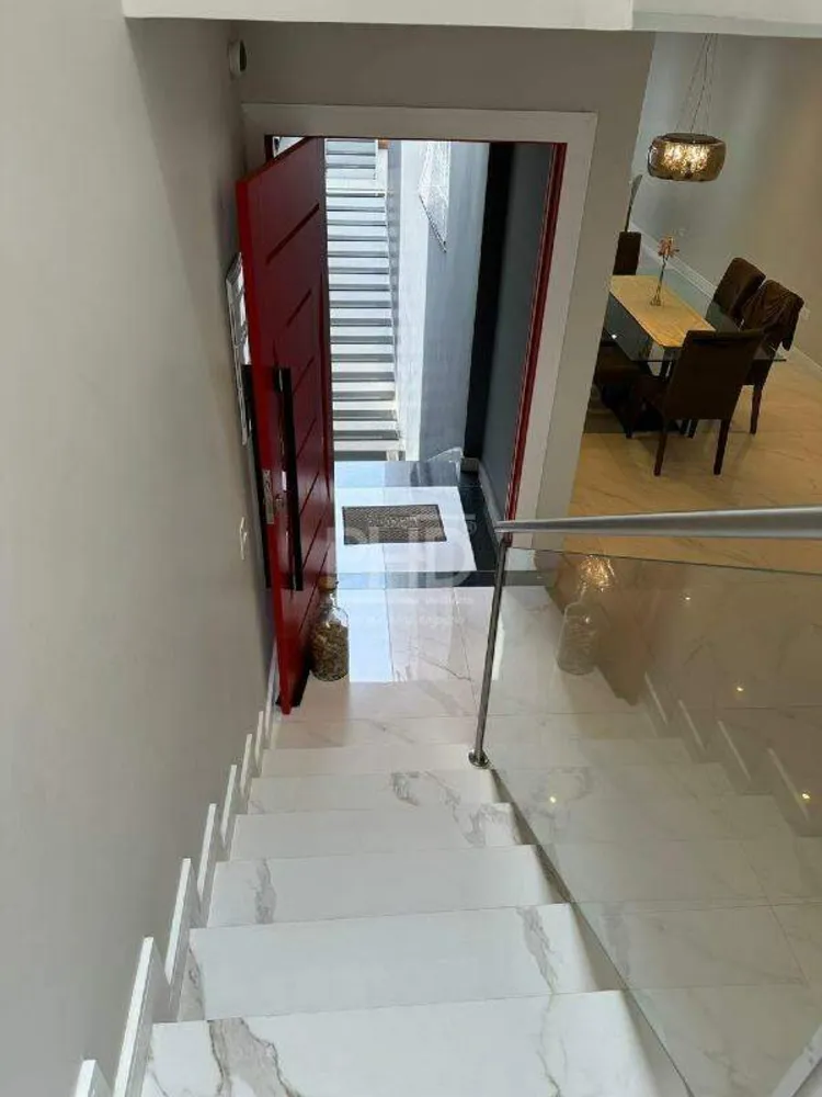 Sobrado, 3 quartos, 330 m² - Foto 2