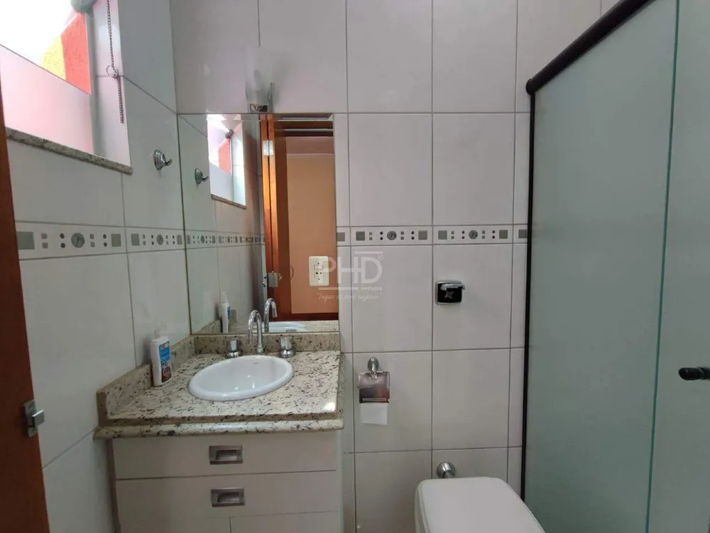 Sobrado, 3 quartos, 168 m² - Foto 1