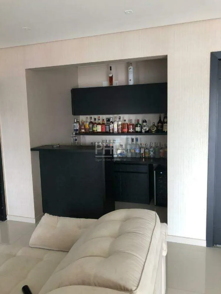 Apartamento, 3 quartos, 156 m² - Foto 4