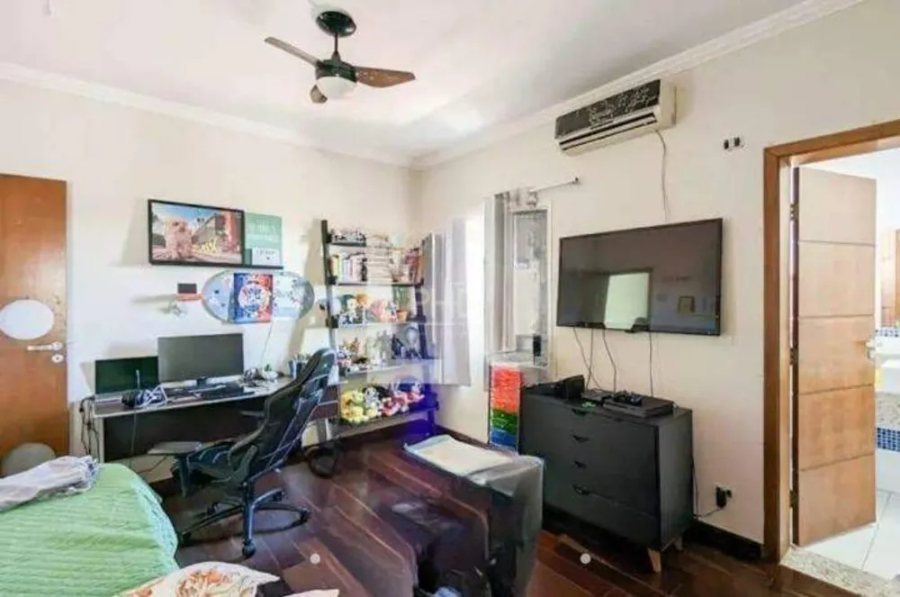 Sobrado, 3 quartos, 334 m² - Foto 2