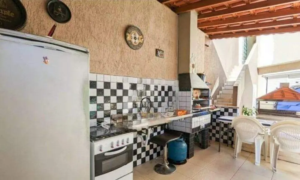 Sobrado, 3 quartos, 334 m² - Foto 3