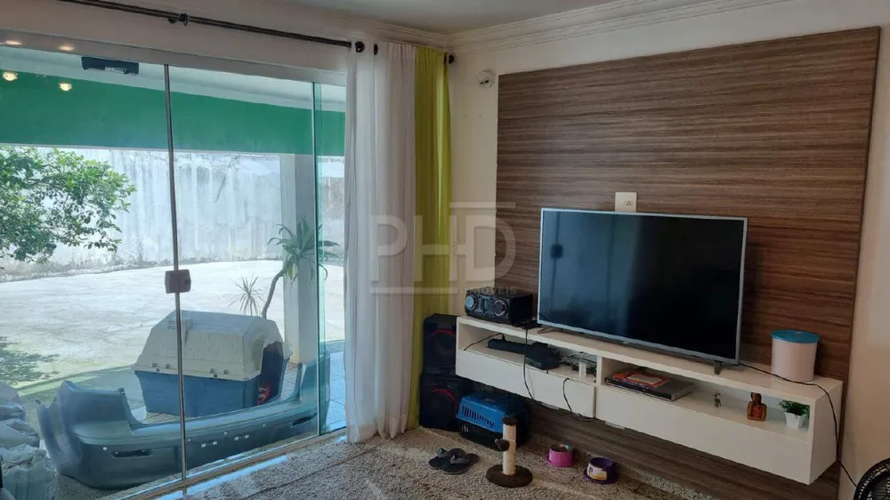 Sobrado, 3 quartos, 180 m² - Foto 1