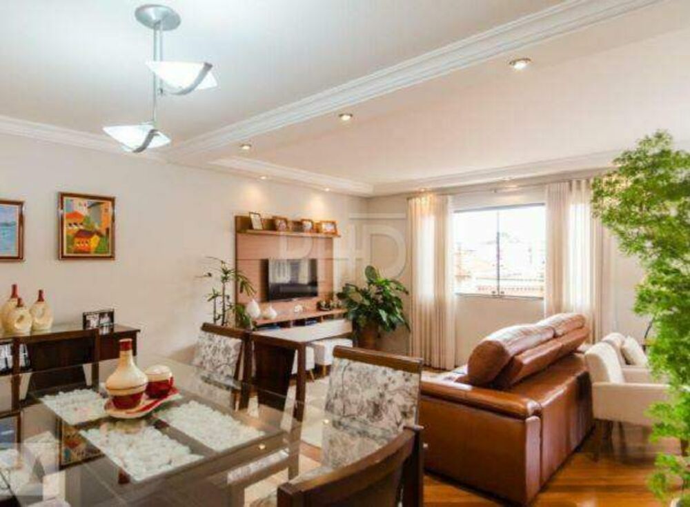 Sobrado, 4 quartos, 247 m² - Foto 1