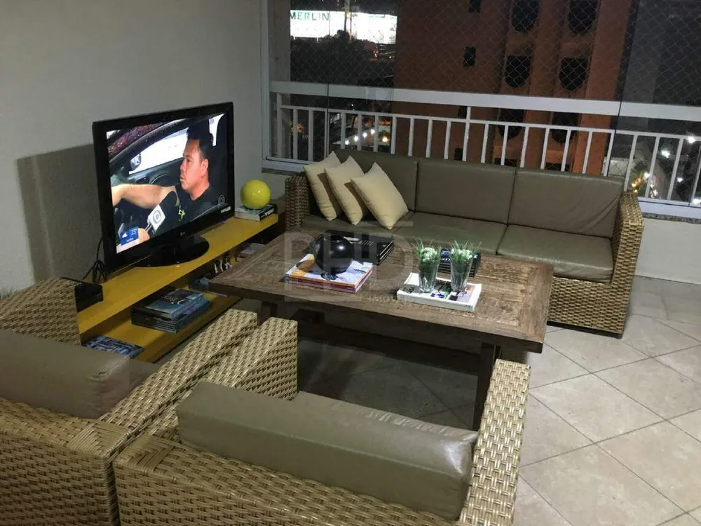 Apartamento, 3 quartos, 203 m² - Foto 10