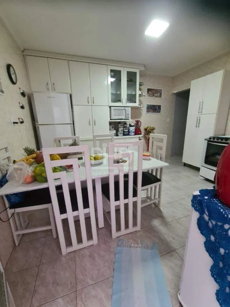 Sobrado, 3 quartos, 215 m² - Foto 4