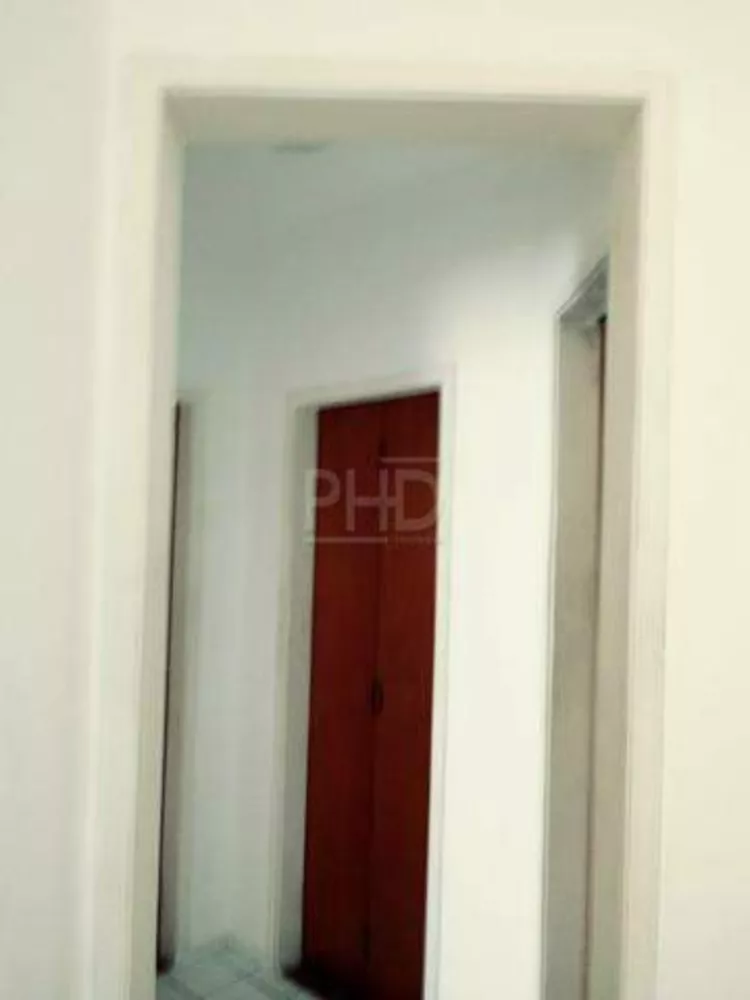 Apartamento à venda com 3 quartos, 70m² - Foto 2