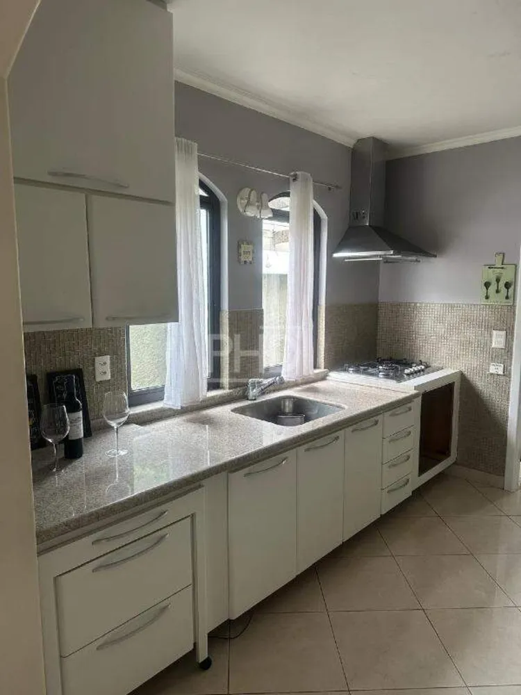 Casa, 3 quartos, 310 m² - Foto 2