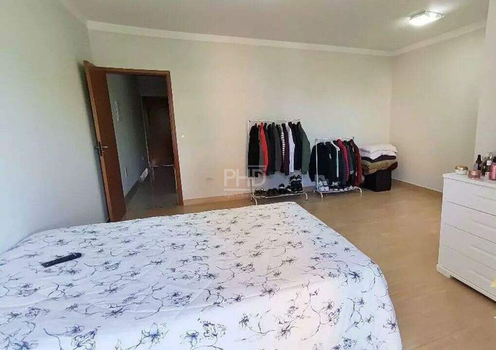 Sobrado, 3 quartos, 210 m² - Foto 2