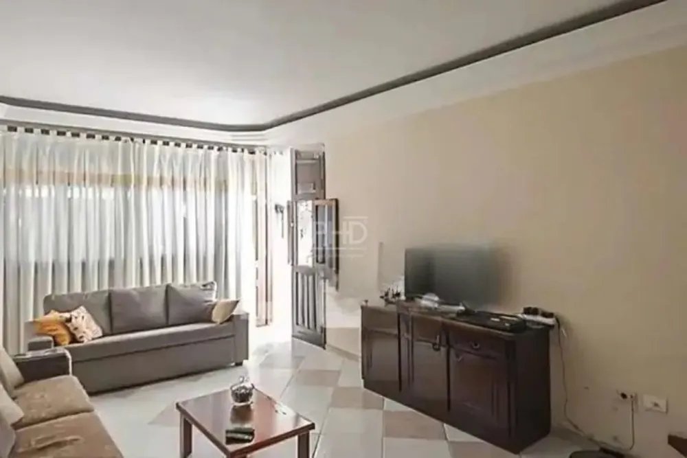 Casa, 3 quartos, 307 m² - Foto 1