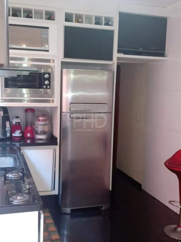 Sobrado, 3 quartos, 280 m² - Foto 1