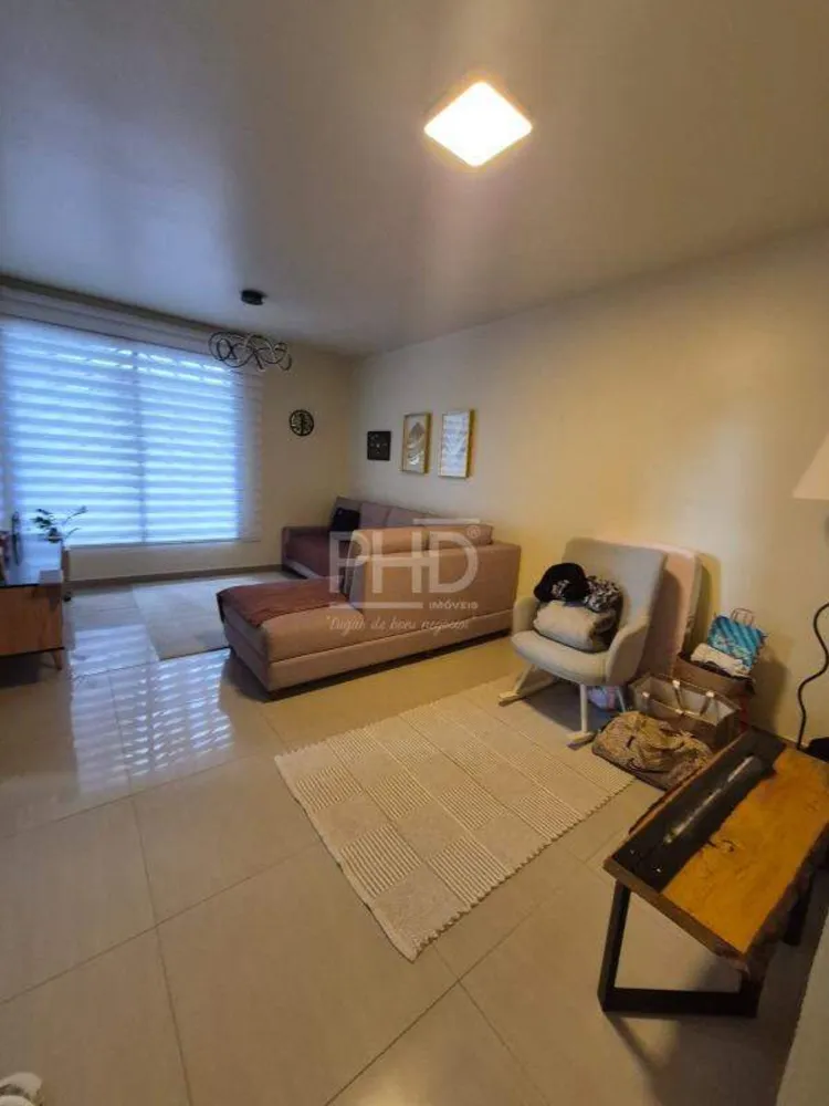 Sobrado, 3 quartos, 185 m² - Foto 2