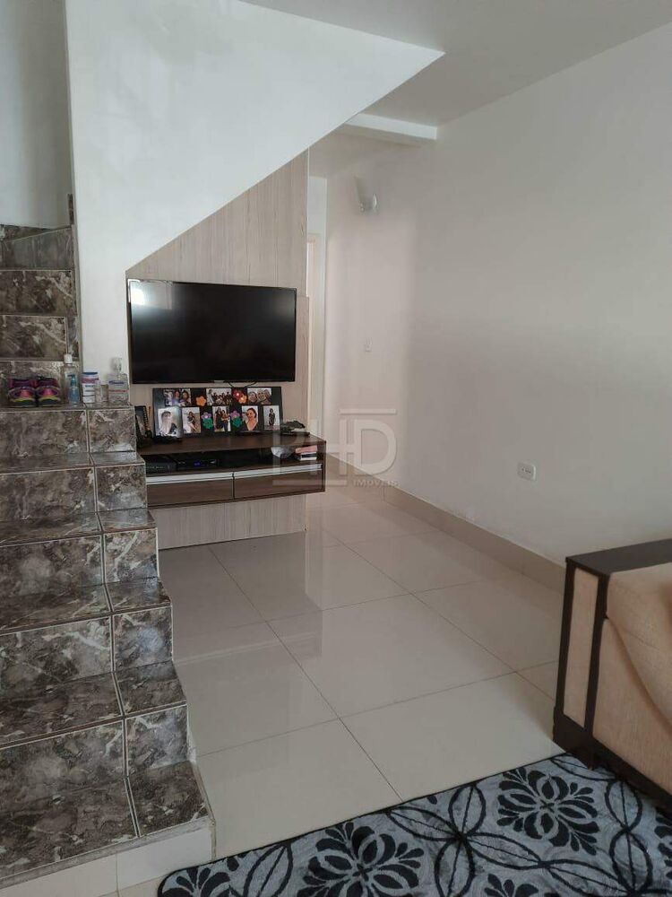 Sobrado, 3 quartos, 179 m² - Foto 2