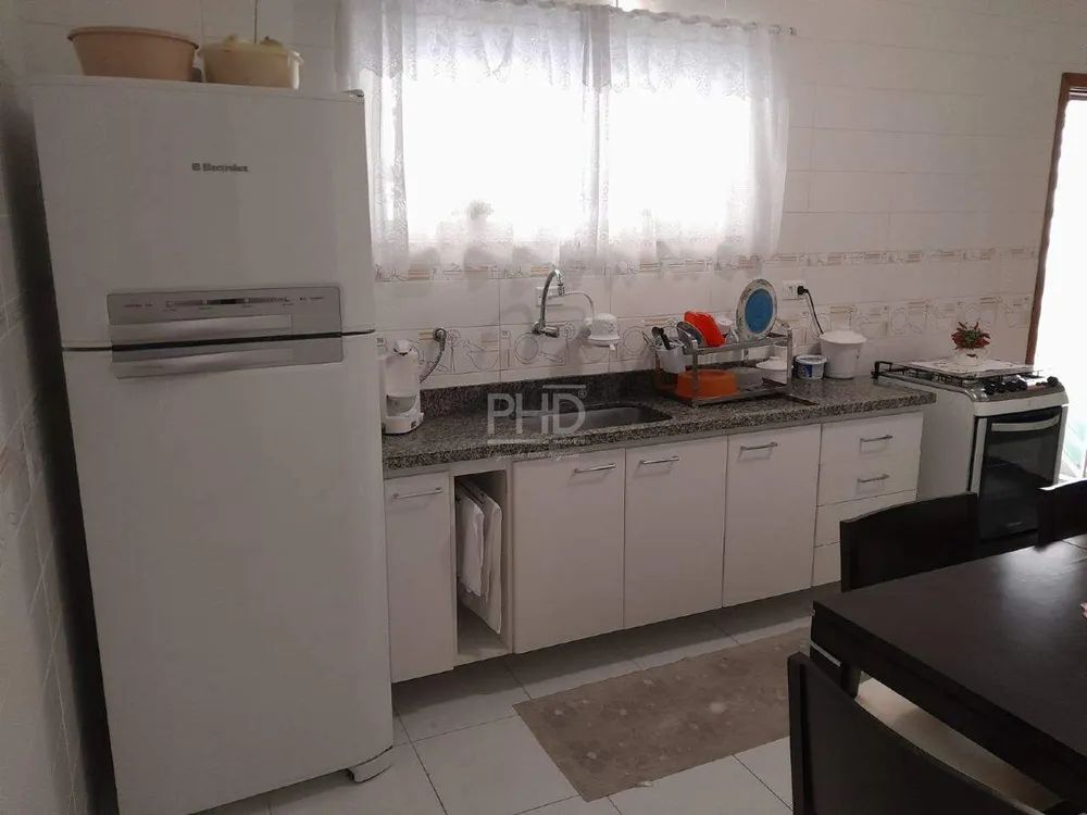 Casa, 3 quartos, 184 m² - Foto 1