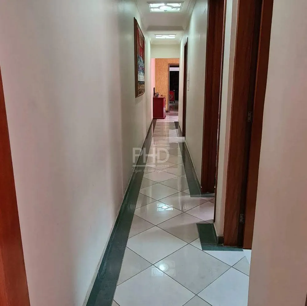 Casa, 3 quartos, 257 m² - Foto 3