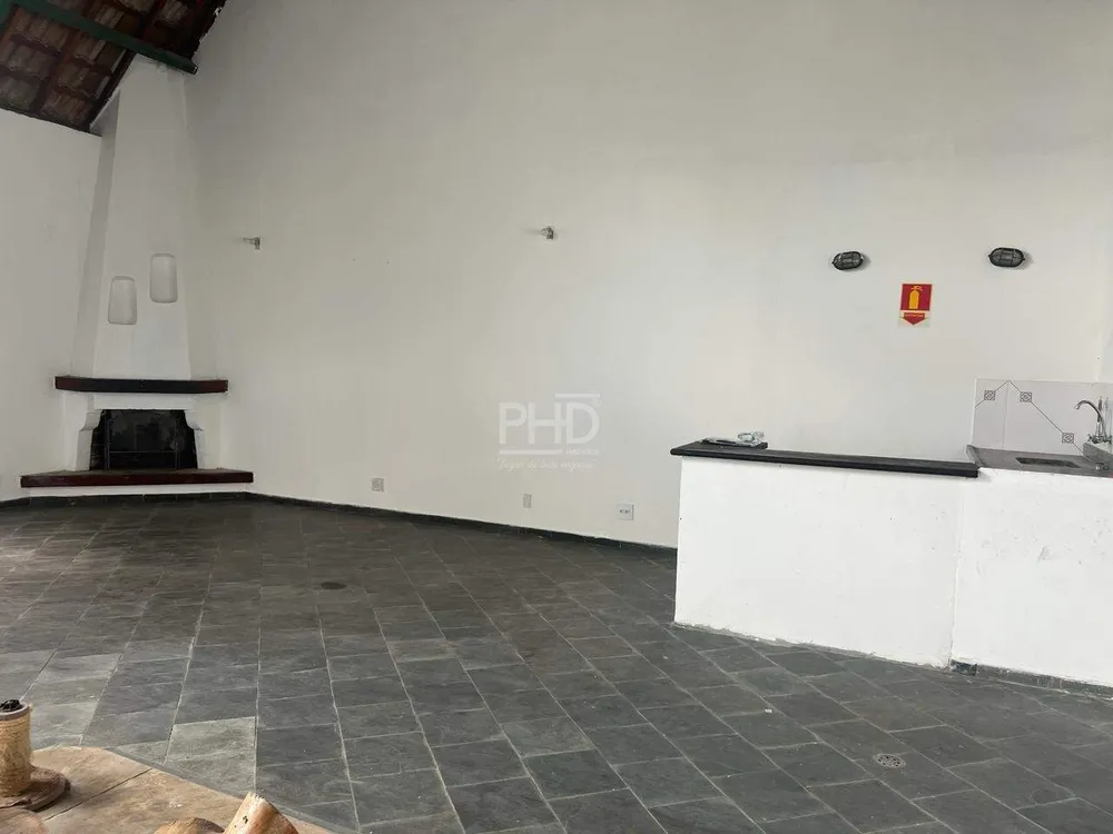 Casa, 1 quarto, 270 m² - Foto 2