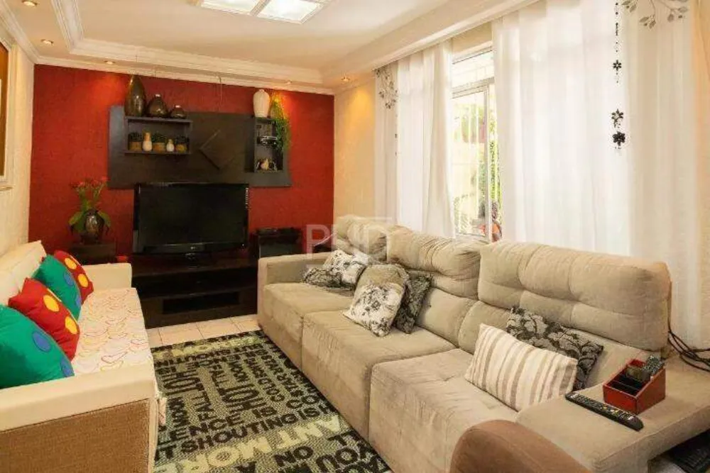 Casa, 3 quartos, 208 m² - Foto 2