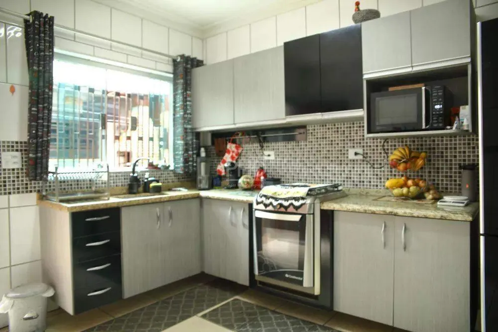 Sobrado, 3 quartos, 136 m² - Foto 2