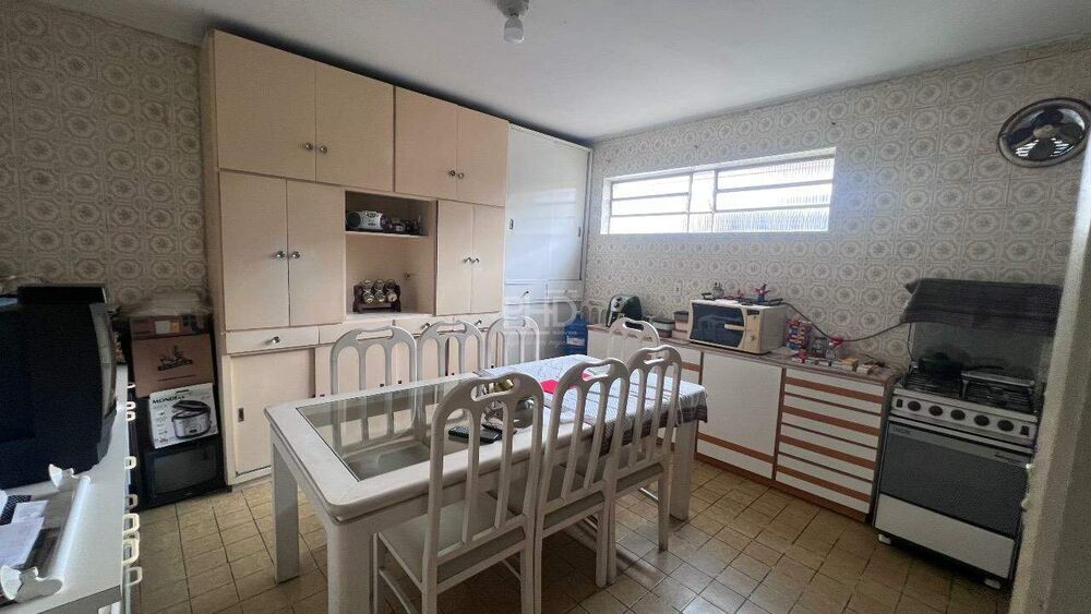 Sobrado, 3 quartos, 228 m² - Foto 1