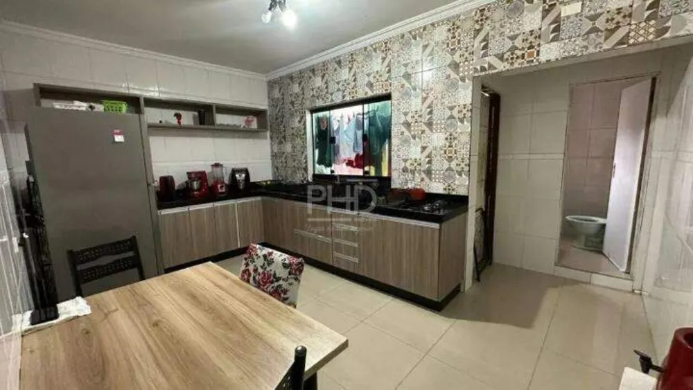 Sobrado, 3 quartos, 160 m² - Foto 2