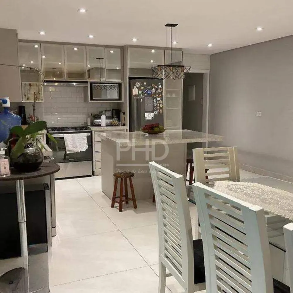 Sobrado, 3 quartos, 222 m² - Foto 1