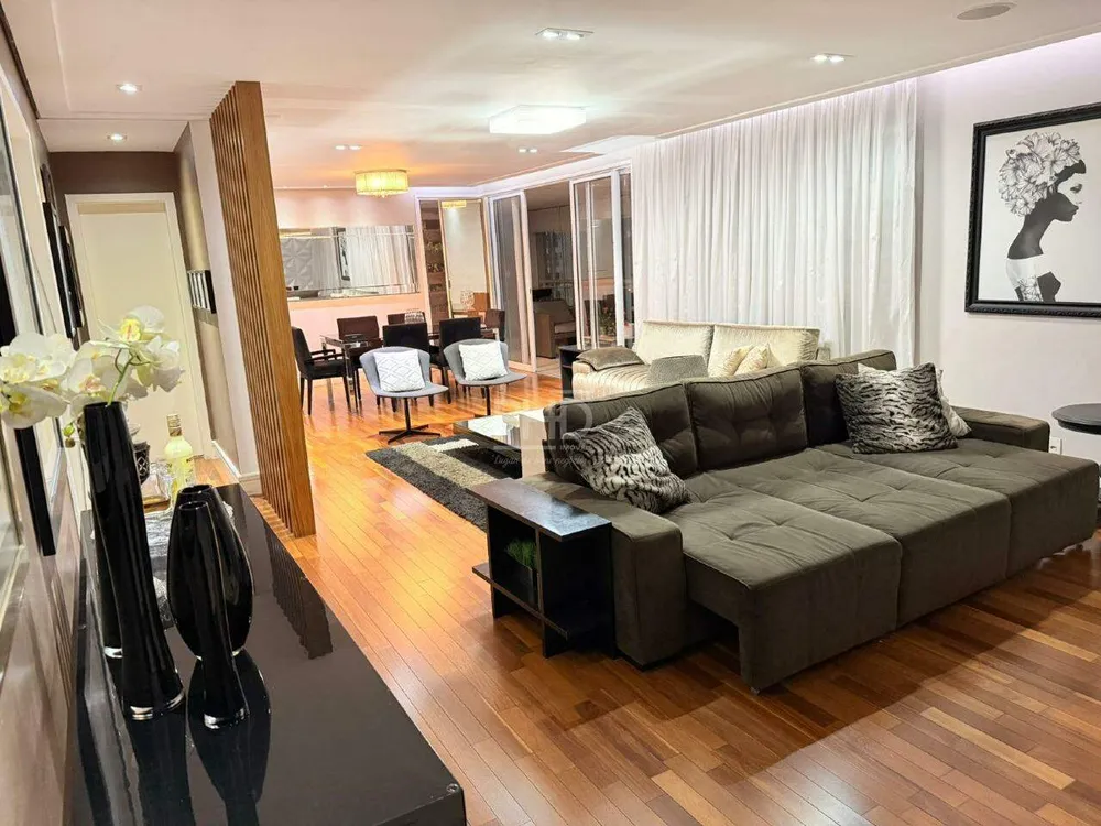 Apartamento, 3 quartos, 186 m² - Foto 1
