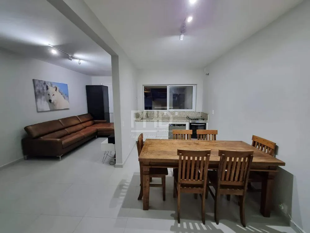 Casa, 4 quartos, 270 m² - Foto 2