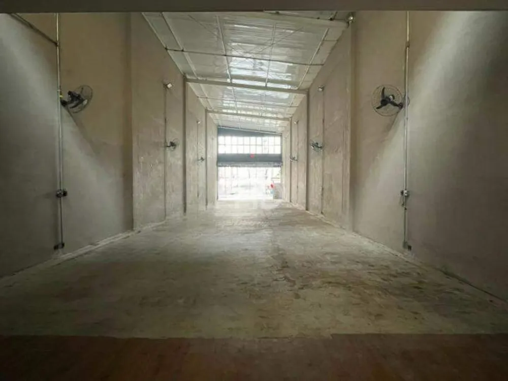 Depósito-Galpão, 140 m² - Foto 1