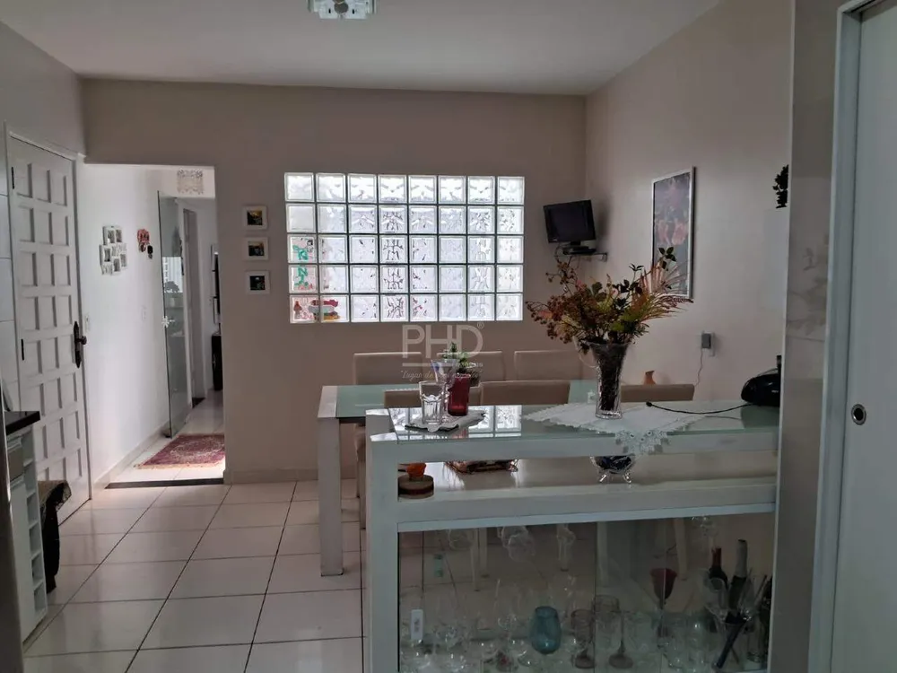 Casa, 3 quartos, 200 m² - Foto 4
