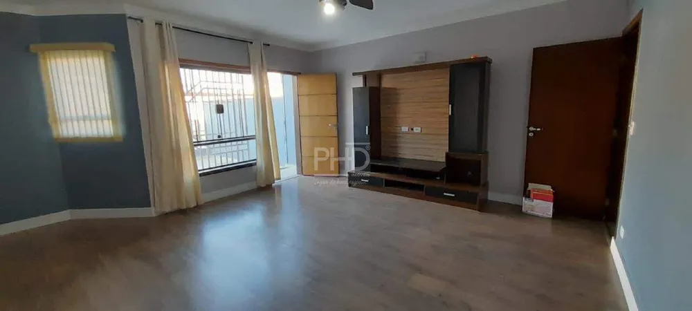 Sobrado, 3 quartos, 203 m² - Foto 2