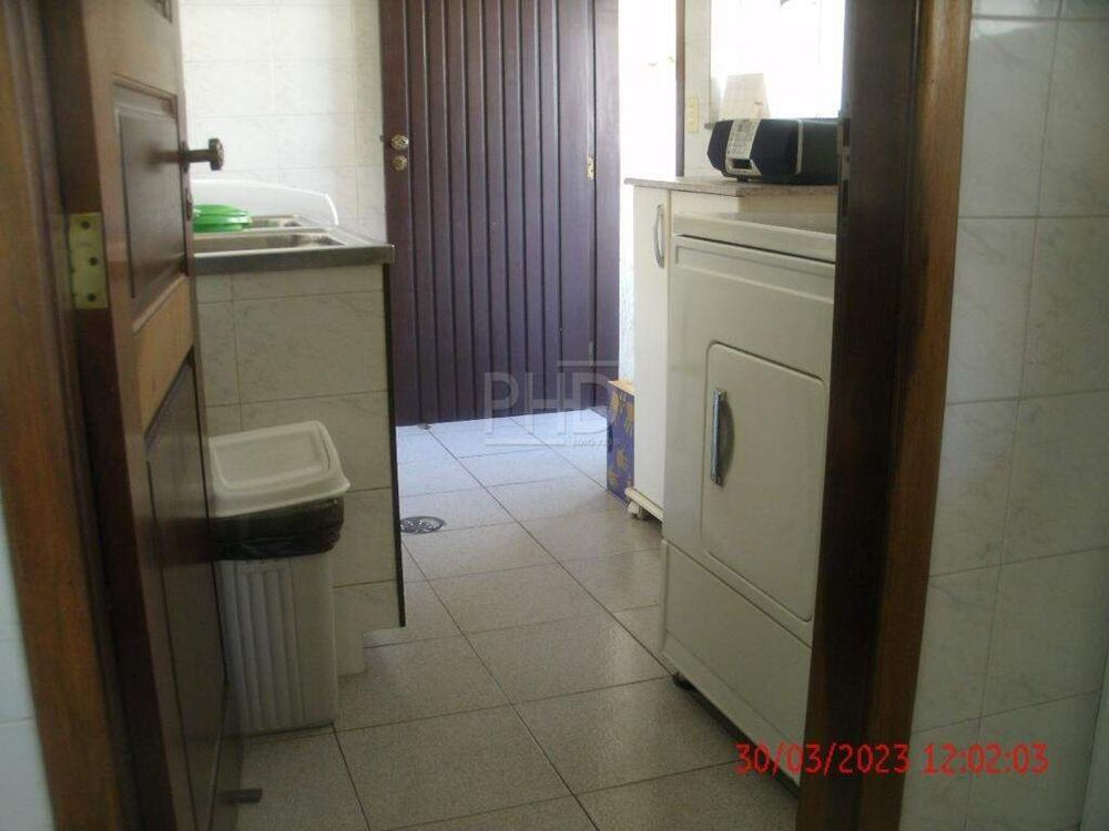 Sobrado à venda com 4 quartos, 345m² - Foto 2