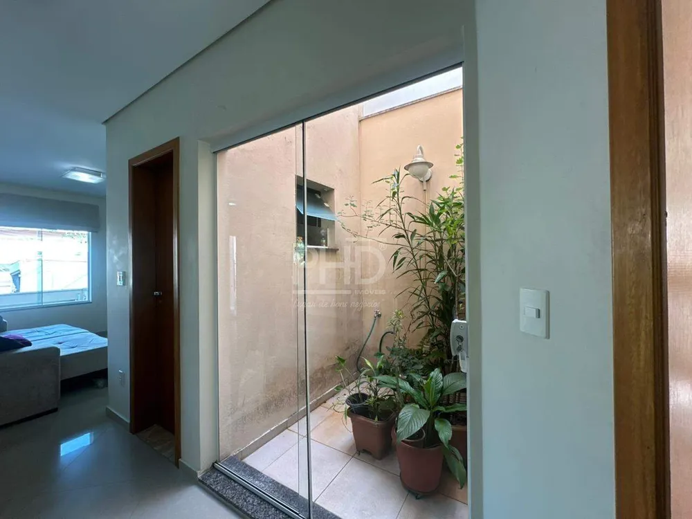Casa, 3 quartos, 228 m² - Foto 6
