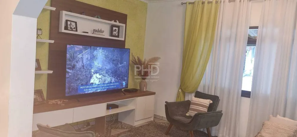Casa, 3 quartos, 148 m² - Foto 1