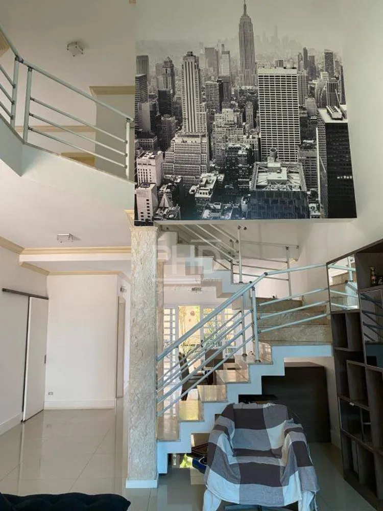 Sobrado, 5 quartos, 338 m² - Foto 1