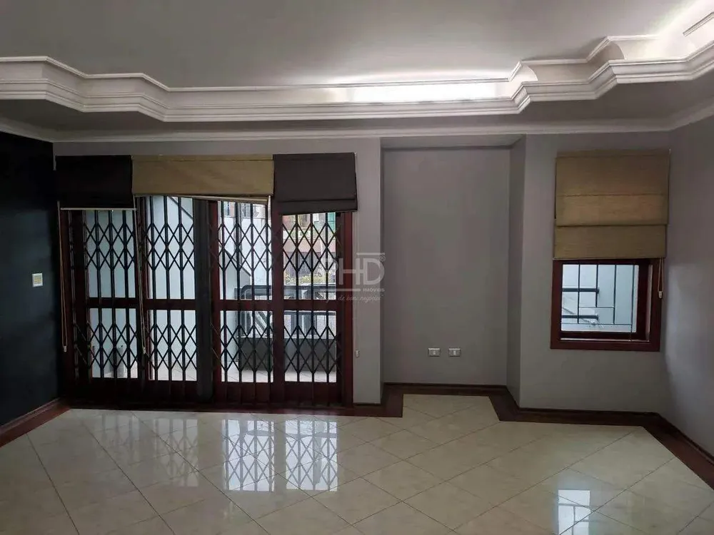 Sobrado, 3 quartos, 235 m² - Foto 1