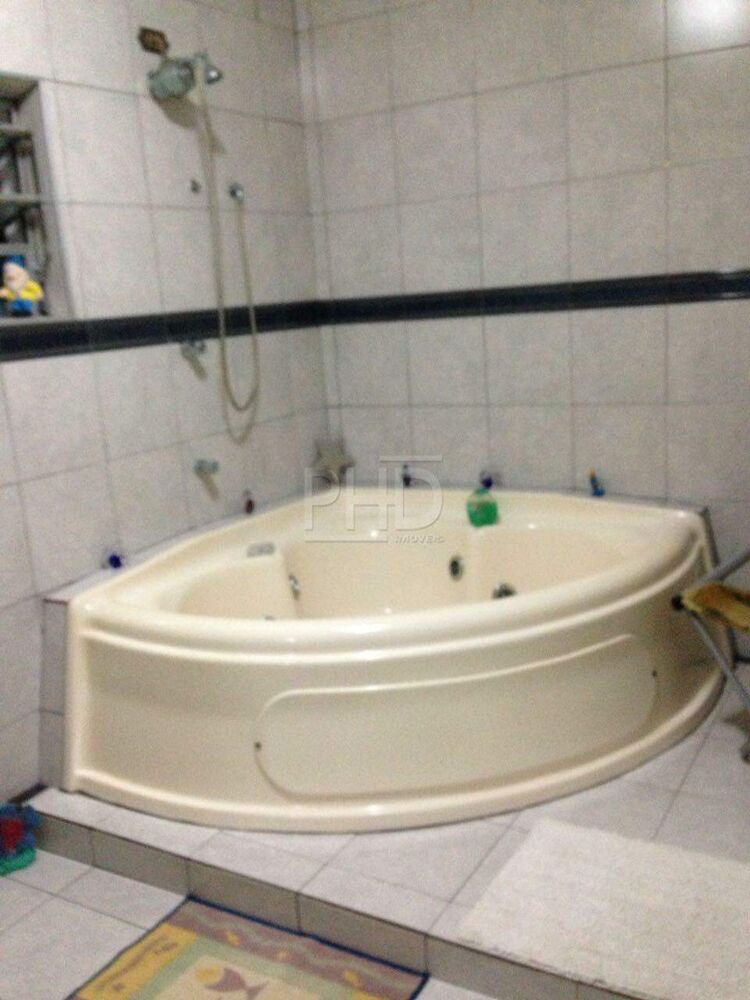 Casa, 3 quartos, 141 m² - Foto 2