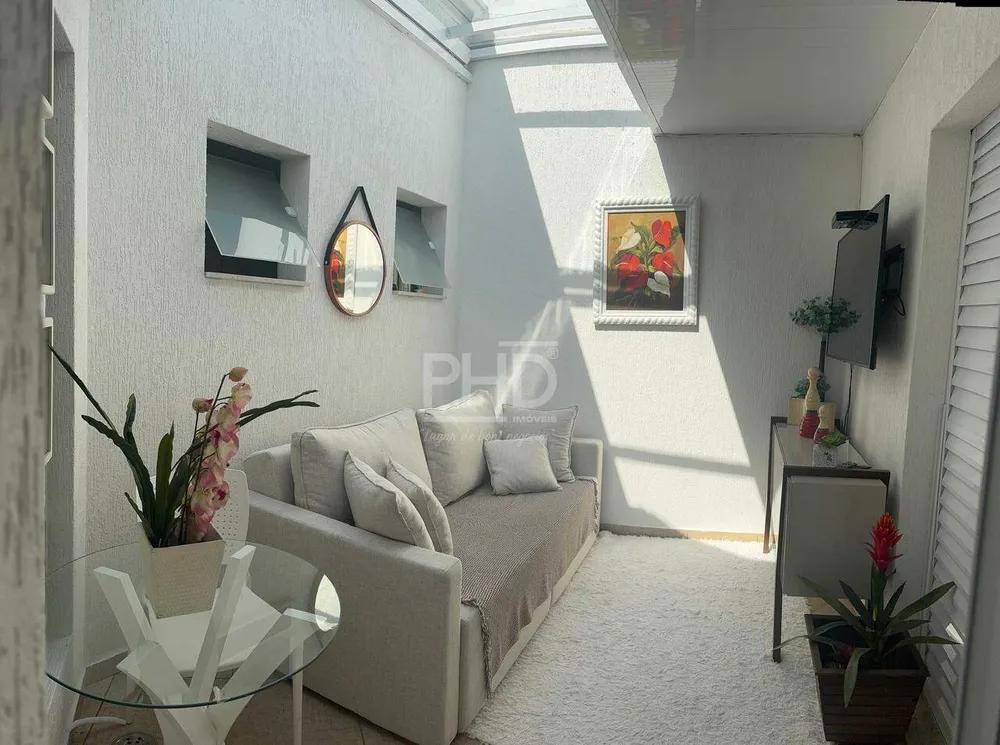 Casa, 3 quartos, 206 m² - Foto 1