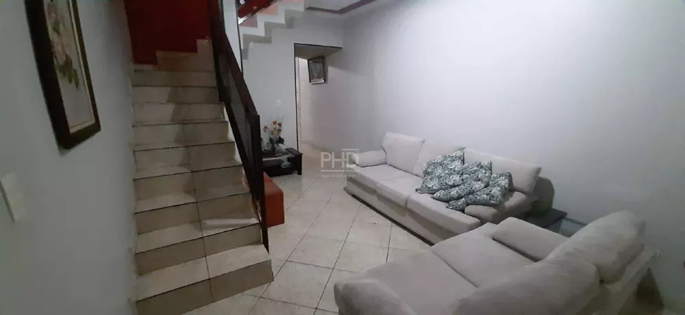 Sobrado à venda com 4 quartos, 167m² - Foto 2