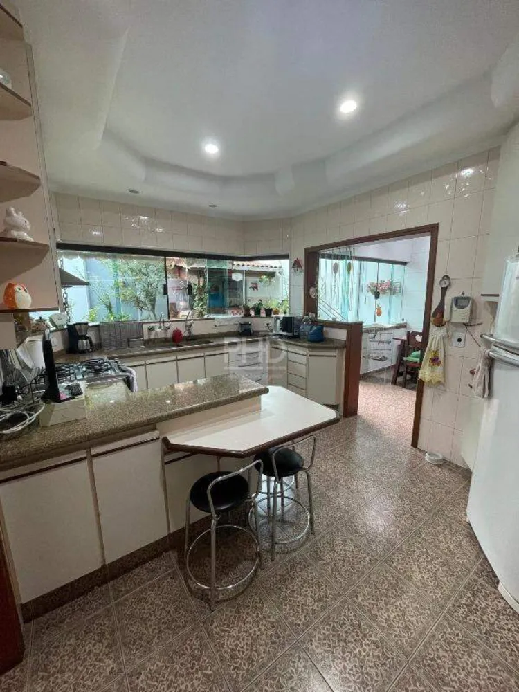 Sobrado, 4 quartos, 333 m² - Foto 6