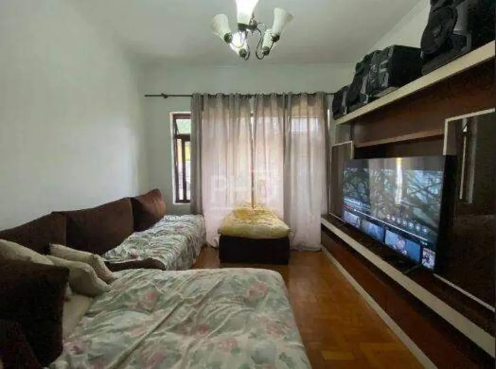 Casa, 3 quartos, 250 m² - Foto 1