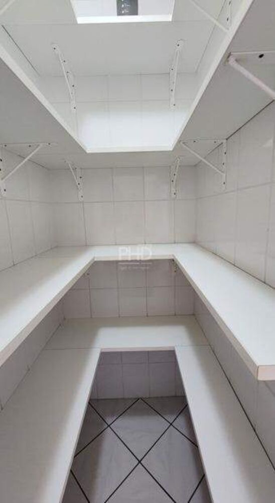 Apartamento à venda com 3 quartos, 130m² - Foto 33