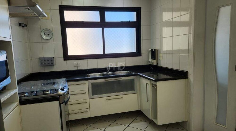 Apartamento à venda com 3 quartos, 130m² - Foto 10