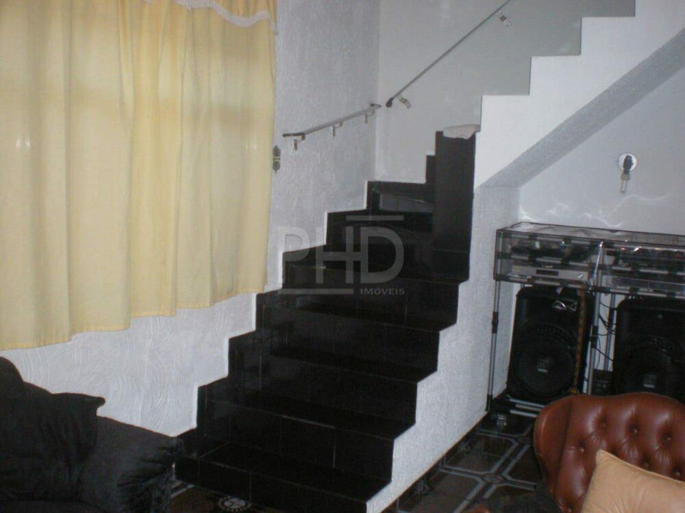 Sobrado, 3 quartos, 176 m² - Foto 2