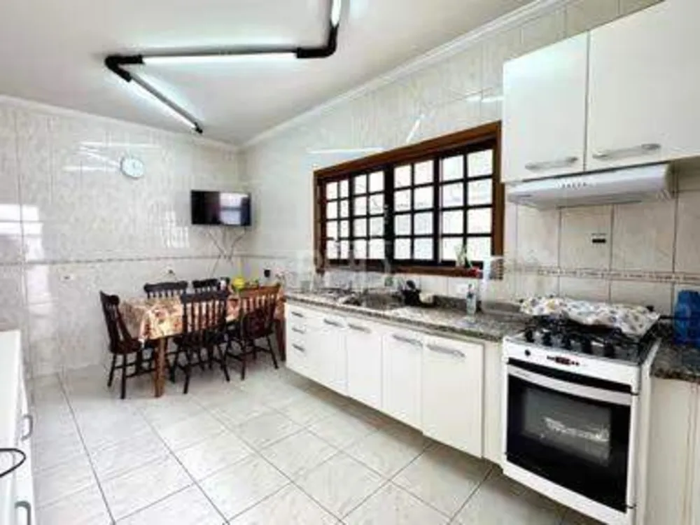 Casa, 2 quartos, 167 m² - Foto 3