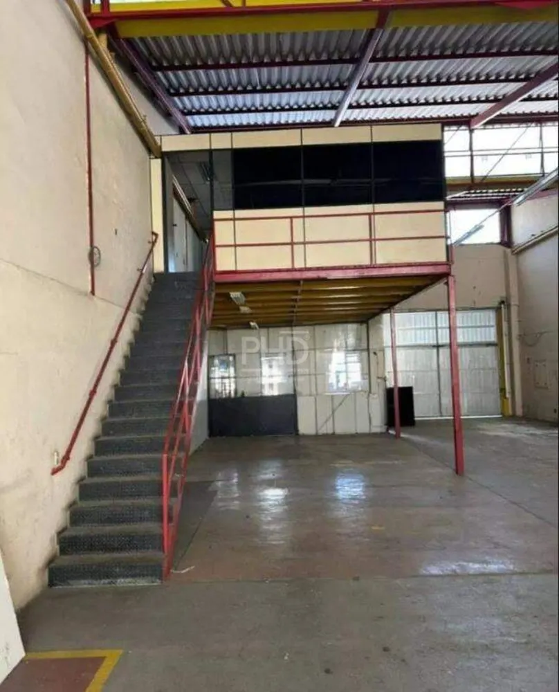 Depósito-Galpão, 746 m² - Foto 1