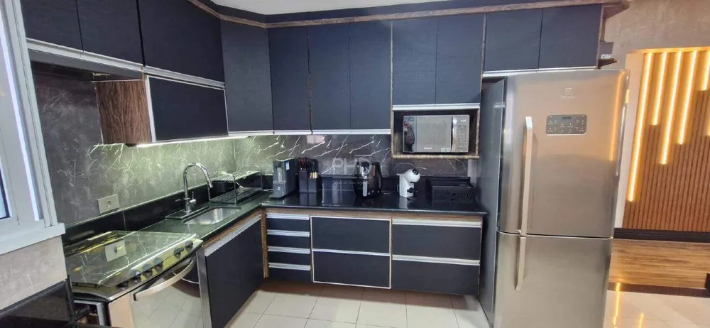 Cobertura, 3 quartos, 307 m² - Foto 2