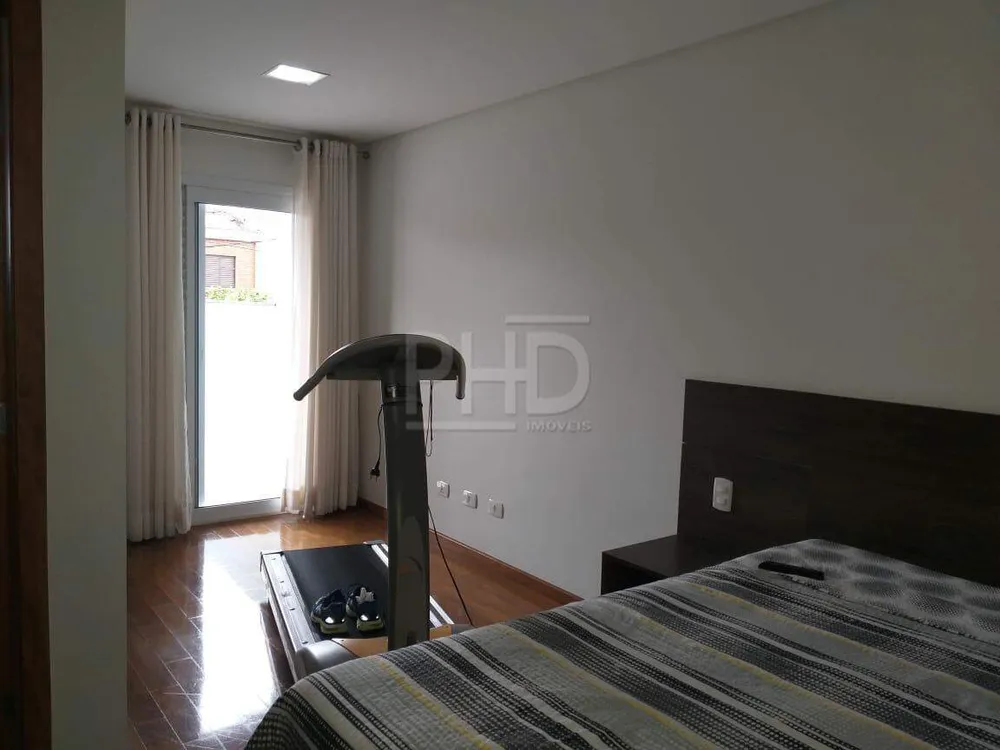 Sobrado, 3 quartos, 228 m² - Foto 1