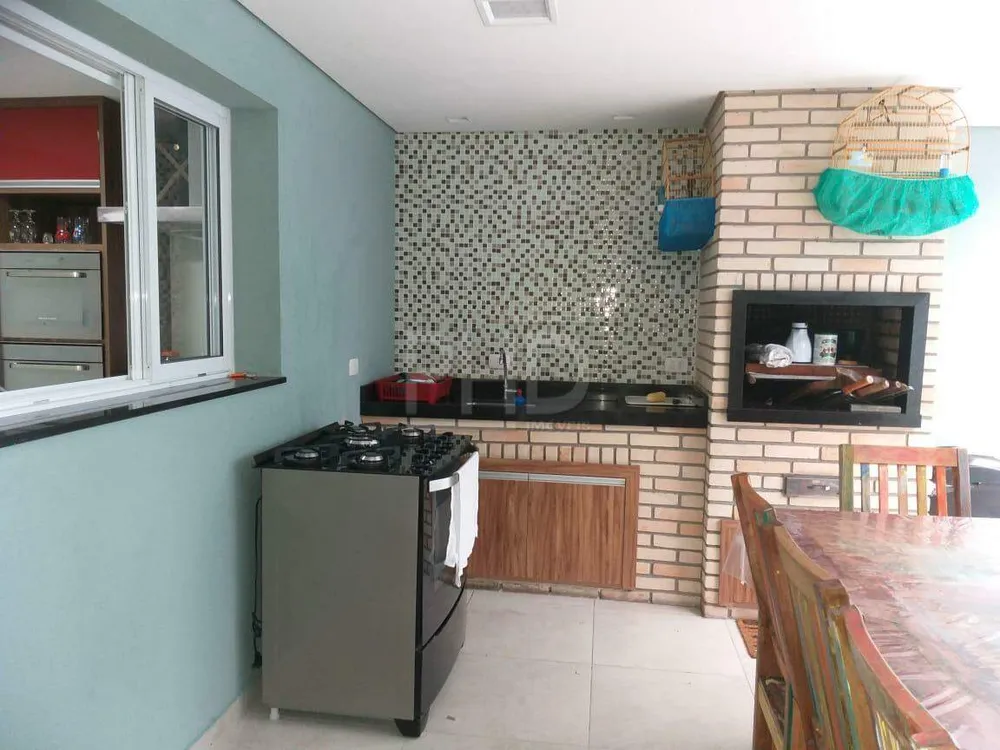 Sobrado, 3 quartos, 228 m² - Foto 3